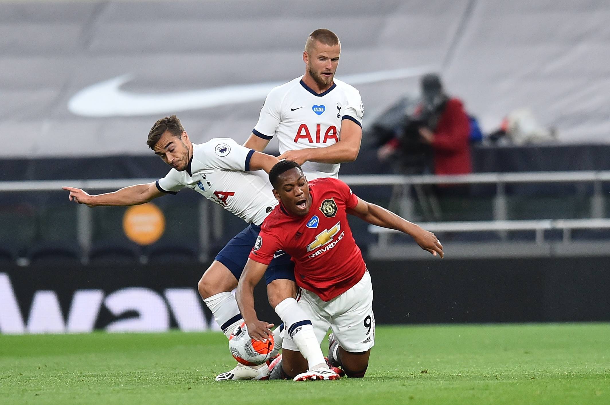 皇马齐达内战术得手轻取塞维利亚