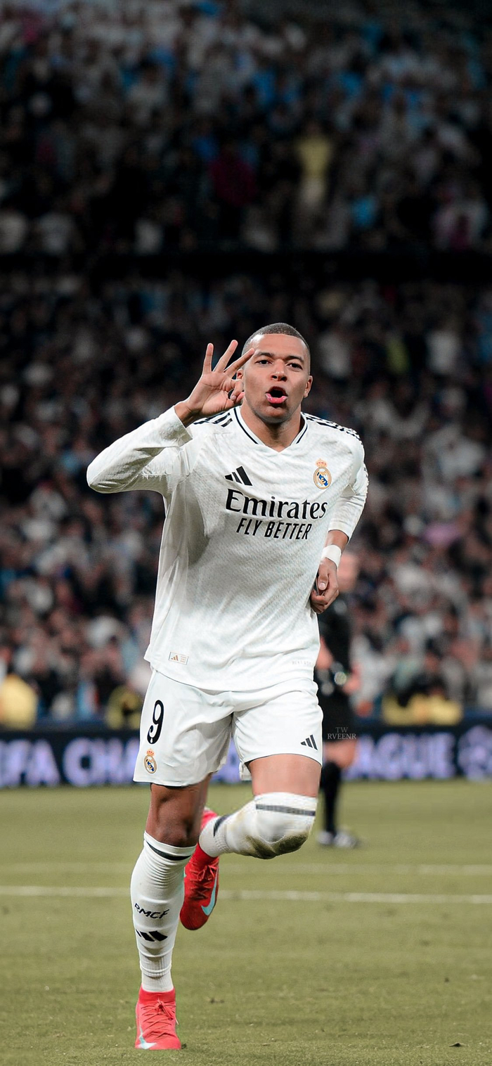 鲍曼：不关心诺伊尔是否重返德国队；人们似乎不尊重他的决定