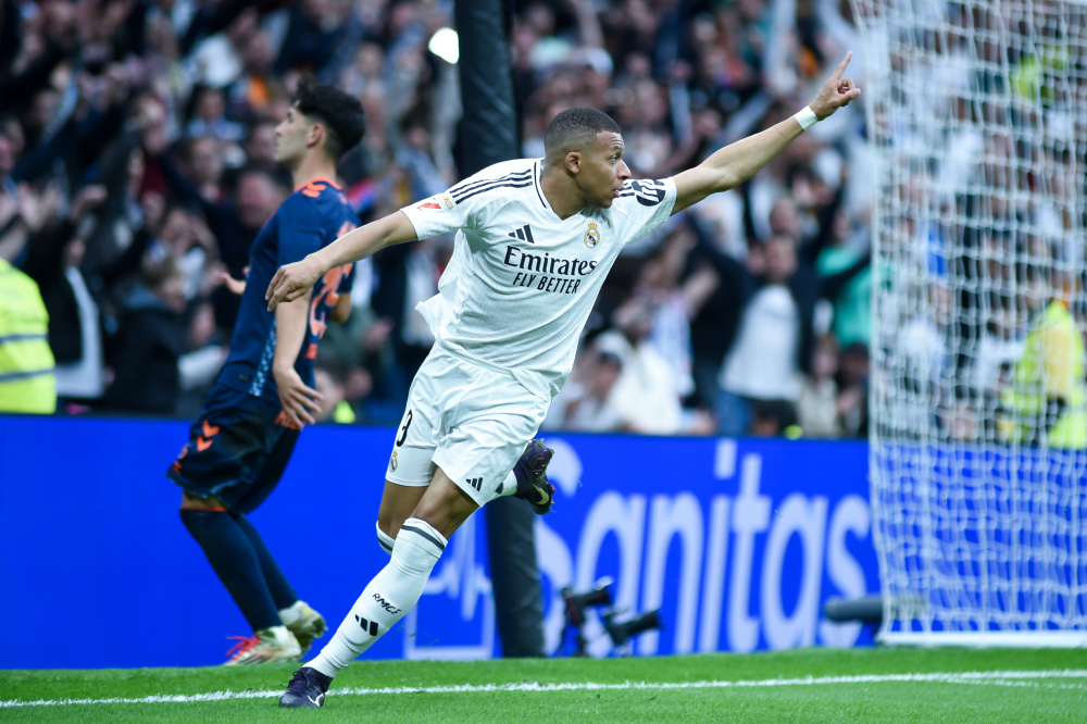 10天4战！伯明翰主帅：魔鬼赛程并非末日，或将进行轮换（十天四战！伯明翰主帅称密集赛程并非灾难，将考虑阵容轮换）