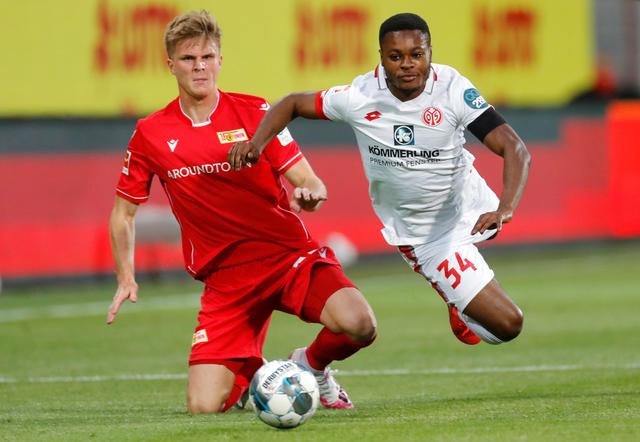 准备无点球金靴？瓦科本赛季2次主罚点球均罚丢