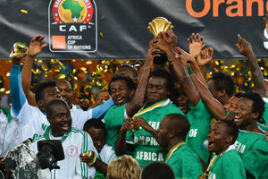 记者：今年是浙江队的过渡赛季，明年球队将重新组建