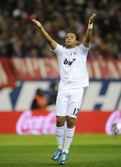 若日尼奥单场完成129次传球，为本赛季巴甲单场第二高纪录