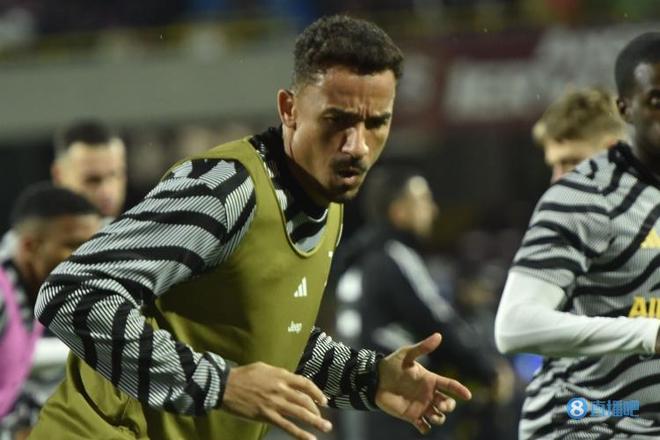 多尔古：现在要回曼联好好备战，明年3月会拿到世界杯资格（多尔古：先回曼联专注备战，明年3月拿下世界杯门票）